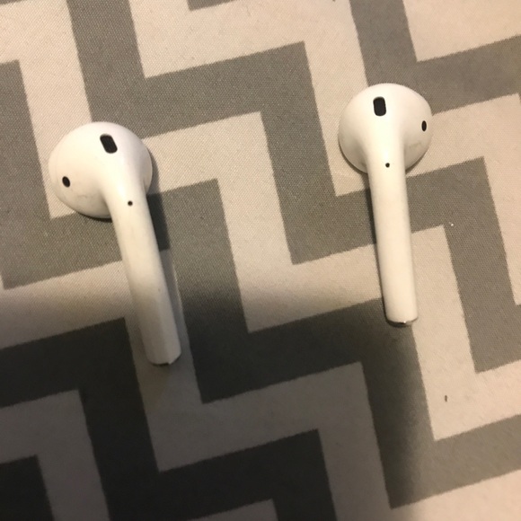 Apple air pods - Picture 2 of 4